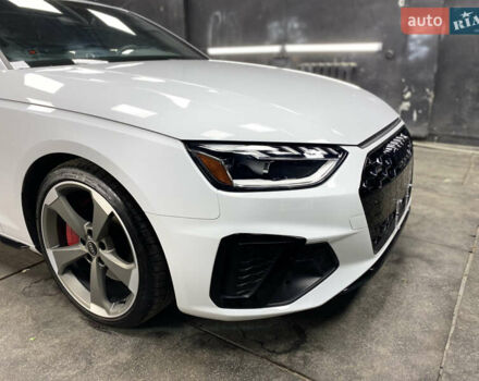 Белый Ауди А4, объемом двигателя 1.98 л и пробегом 16 тыс. км за 37900 $, фото 2 на Automoto.ua