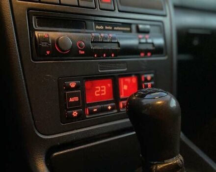 Белый Ауди А4, объемом двигателя 1.9 л и пробегом 600 тыс. км за 4499 $, фото 16 на Automoto.ua