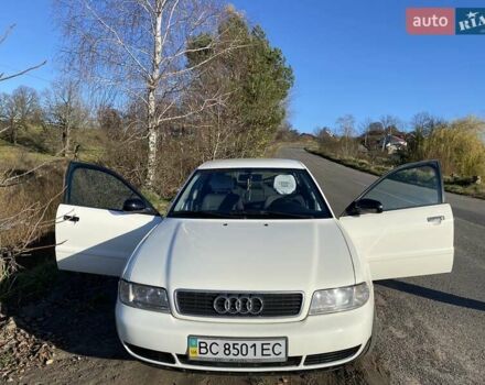 Белый Ауди А4, объемом двигателя 1.9 л и пробегом 600 тыс. км за 4499 $, фото 6 на Automoto.ua