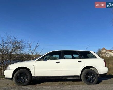 Белый Ауди А4, объемом двигателя 1.9 л и пробегом 600 тыс. км за 4499 $, фото 4 на Automoto.ua