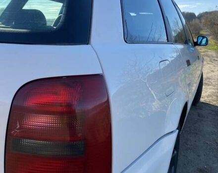 Белый Ауди А4, объемом двигателя 1.9 л и пробегом 600 тыс. км за 4499 $, фото 10 на Automoto.ua