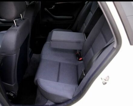 Белый Ауди А4, объемом двигателя 1.9 л и пробегом 228 тыс. км за 1850 $, фото 7 на Automoto.ua