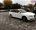 Белый Ауди А4, объемом двигателя 2 л и пробегом 280 тыс. км за 6400 $, фото 2 на Automoto.ua