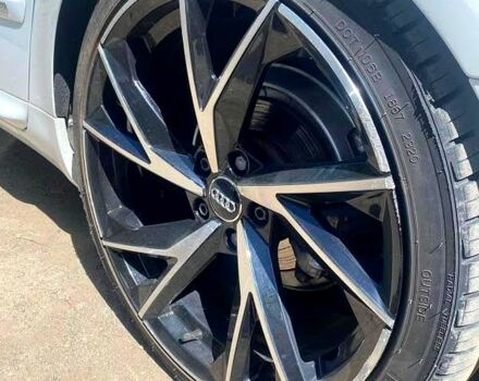 Білий Ауді А4, об'ємом двигуна 2 л та пробігом 223 тис. км за 5999 $, фото 8 на Automoto.ua
