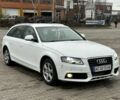 Белый Ауди А4, объемом двигателя 2 л и пробегом 340 тыс. км за 4250 $, фото 6 на Automoto.ua