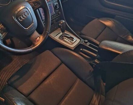 Білий Ауді А4, об'ємом двигуна 2 л та пробігом 245 тис. км за 8200 $, фото 7 на Automoto.ua