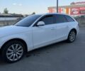 Белый Ауди А4, объемом двигателя 2 л и пробегом 300 тыс. км за 7500 $, фото 3 на Automoto.ua