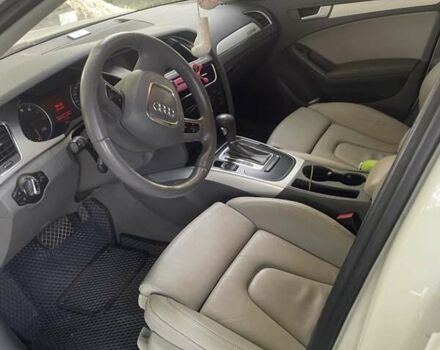 Білий Ауді А4, об'ємом двигуна 2 л та пробігом 186 тис. км за 7500 $, фото 4 на Automoto.ua