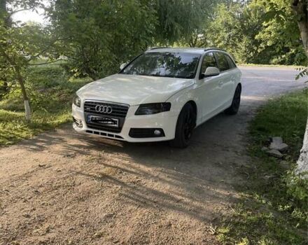 Білий Ауді А4, об'ємом двигуна 2 л та пробігом 186 тис. км за 7500 $, фото 6 на Automoto.ua