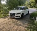 Білий Ауді А4, об'ємом двигуна 2 л та пробігом 186 тис. км за 7500 $, фото 6 на Automoto.ua