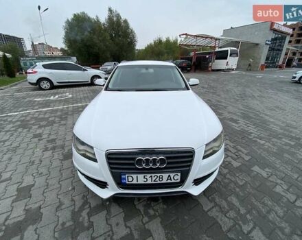 Ауди А4 2009 в Хмельницком на Automoto.ua Белый Ауди А4, объемом двигателя 1.8 л и пробегом 389 тыс. км за 8799 $, фото 2 на Automoto.ua