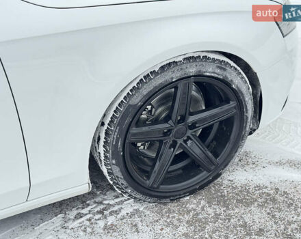 Белый Ауди А4, объемом двигателя 1.8 л и пробегом 217 тыс. км за 9450 $, фото 11 на Automoto.ua