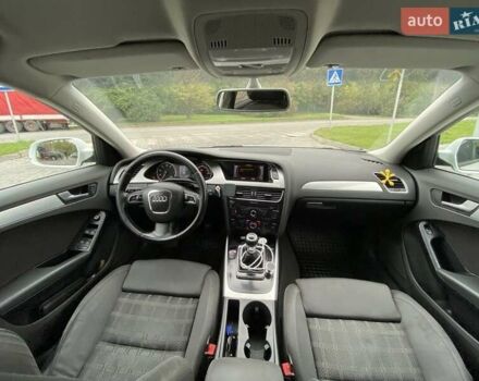Ауди А4 2009 в Хмельницком на Automoto.ua Белый Ауди А4, объемом двигателя 1.8 л и пробегом 389 тыс. км за 8799 $, фото 16 на Automoto.ua