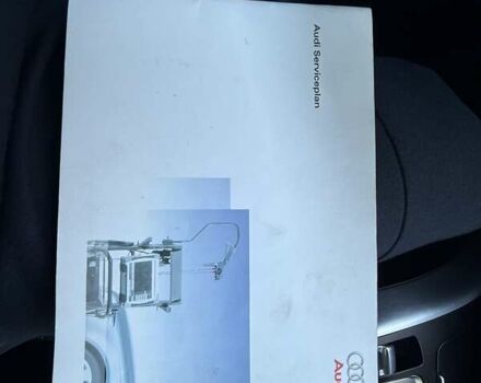 Білий Ауді А4, об'ємом двигуна 2 л та пробігом 258 тис. км за 9800 $, фото 8 на Automoto.ua