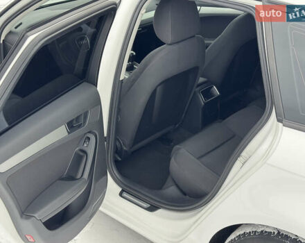 Белый Ауди А4, объемом двигателя 1.8 л и пробегом 217 тыс. км за 9450 $, фото 43 на Automoto.ua