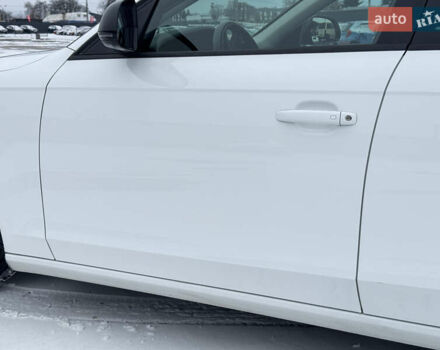 Белый Ауди А4, объемом двигателя 1.8 л и пробегом 217 тыс. км за 9450 $, фото 4 на Automoto.ua