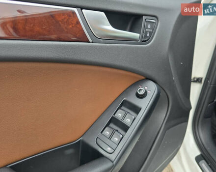 Білий Ауді А4, об'ємом двигуна 2 л та пробігом 233 тис. км за 8900 $, фото 18 на Automoto.ua