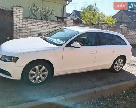 Белый Ауди А4, объемом двигателя 1.97 л и пробегом 395 тыс. км за 8500 $, фото 2 на Automoto.ua