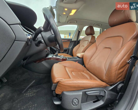 Білий Ауді А4, об'ємом двигуна 2 л та пробігом 233 тис. км за 8900 $, фото 17 на Automoto.ua