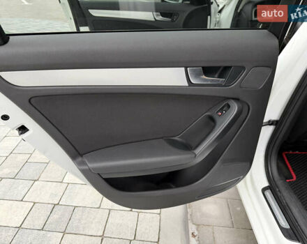 Белый Ауди А4, объемом двигателя 2.7 л и пробегом 294 тыс. км за 8950 $, фото 21 на Automoto.ua