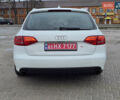 Білий Ауді А4, об'ємом двигуна 2 л та пробігом 233 тис. км за 8900 $, фото 5 на Automoto.ua