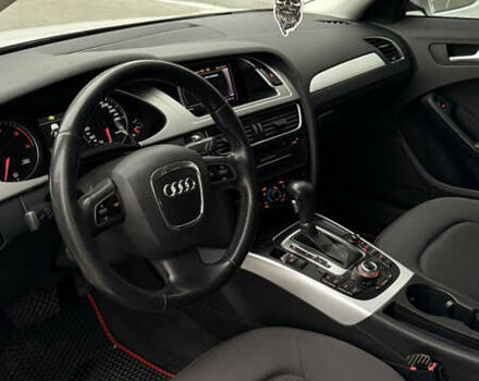 Белый Ауди А4, объемом двигателя 2.7 л и пробегом 294 тыс. км за 8950 $, фото 13 на Automoto.ua