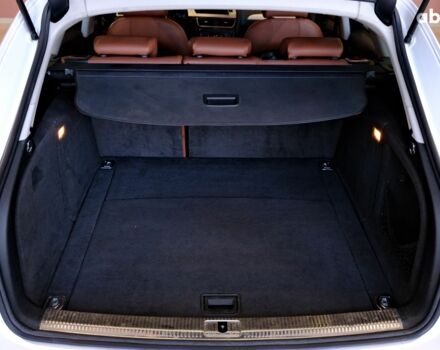 Білий Ауді А4, об'ємом двигуна 2 л та пробігом 228 тис. км за 9900 $, фото 8 на Automoto.ua