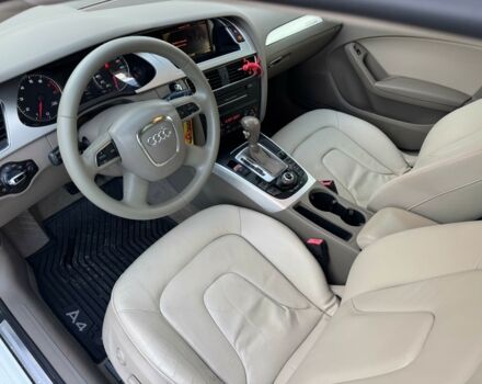 Білий Ауді А4, об'ємом двигуна 2 л та пробігом 86 тис. км за 10500 $, фото 16 на Automoto.ua