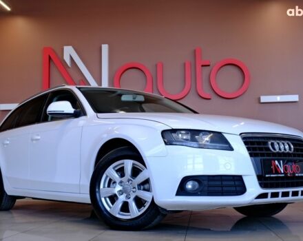 Білий Ауді А4, об'ємом двигуна 2 л та пробігом 228 тис. км за 9900 $, фото 3 на Automoto.ua