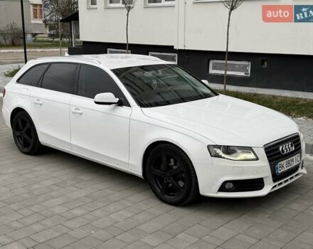 Белый Ауди А4, объемом двигателя 2.7 л и пробегом 294 тыс. км за 8950 $, фото 4 на Automoto.ua