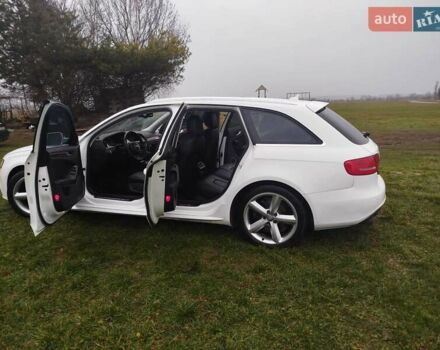 Белый Ауди А4, объемом двигателя 2 л и пробегом 170 тыс. км за 13000 $, фото 2 на Automoto.ua