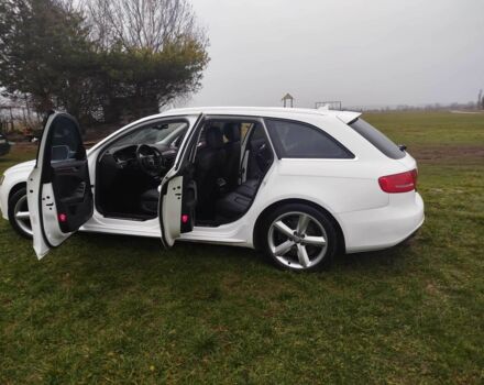 Белый Ауди А4, объемом двигателя 2 л и пробегом 170 тыс. км за 13000 $, фото 3 на Automoto.ua