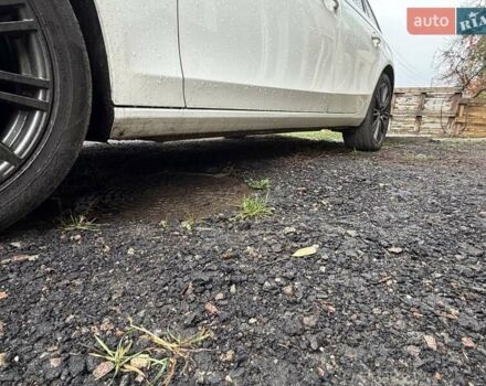 Белый Ауди А4, объемом двигателя 2 л и пробегом 261 тыс. км за 11300 $, фото 4 на Automoto.ua