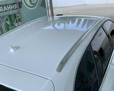 Ауді А4 2011 у Чернівцях на Automoto.ua Білий Ауді А4, об'ємом двигуна 2.01 л та пробігом 399 тис. км за 11000 $, фото 3 на Automoto.ua