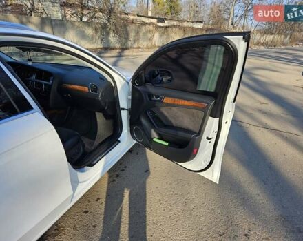 Білий Ауді А4, об'ємом двигуна 1.98 л та пробігом 249 тис. км за 11600 $, фото 15 на Automoto.ua