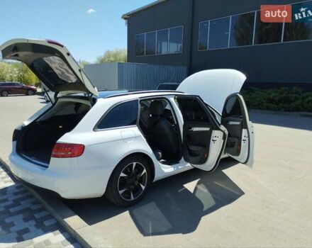 Белый Ауди А4, объемом двигателя 1.97 л и пробегом 320 тыс. км за 11500 $, фото 8 на Automoto.ua