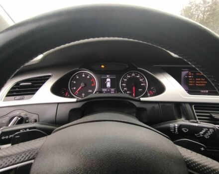 Белый Ауди А4, объемом двигателя 2 л и пробегом 170 тыс. км за 13000 $, фото 7 на Automoto.ua