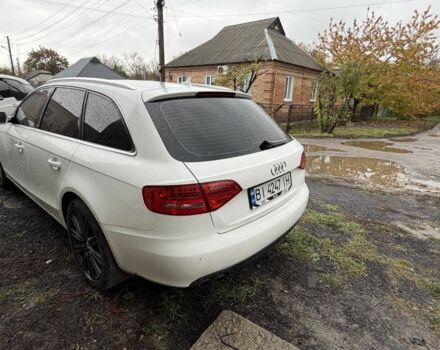 Белый Ауди А4, объемом двигателя 2 л и пробегом 261 тыс. км за 11300 $, фото 4 на Automoto.ua