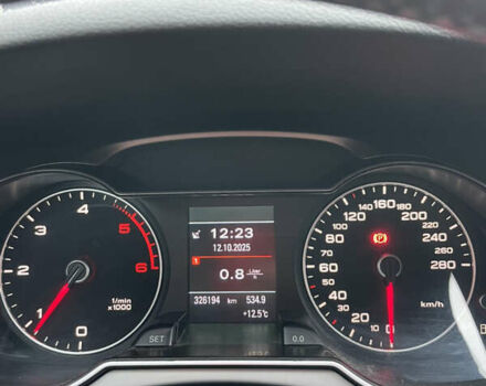 Білий Ауді А4, об'ємом двигуна 2 л та пробігом 325 тис. км за 12200 $, фото 40 на Automoto.ua