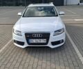 Білий Ауді А4, об'ємом двигуна 2 л та пробігом 246 тис. км за 9000 $, фото 18 на Automoto.ua