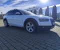 Белый Ауди А4, объемом двигателя 2 л и пробегом 242 тыс. км за 12000 $, фото 1 на Automoto.ua