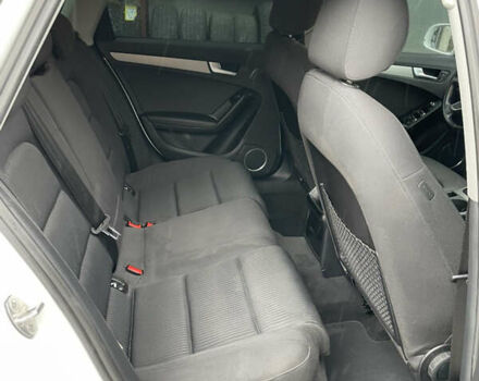 Білий Ауді А4, об'ємом двигуна 2 л та пробігом 325 тис. км за 12200 $, фото 33 на Automoto.ua