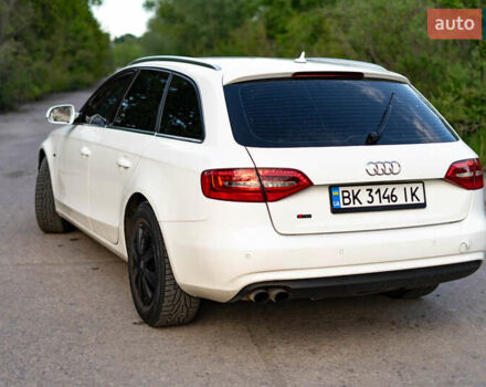 Белый Ауди А4, объемом двигателя 2 л и пробегом 293 тыс. км за 11600 $, фото 4 на Automoto.ua