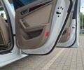 Білий Ауді А4, об'ємом двигуна 2 л та пробігом 246 тис. км за 9000 $, фото 34 на Automoto.ua