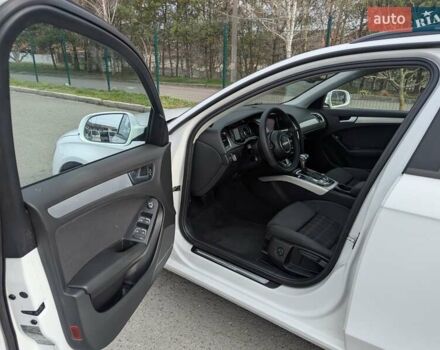 Белый Ауди А4, объемом двигателя 2 л и пробегом 266 тыс. км за 10999 $, фото 19 на Automoto.ua