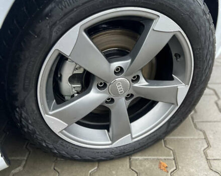 Белый Ауди А4, объемом двигателя 2 л и пробегом 255 тыс. км за 13600 $, фото 11 на Automoto.ua