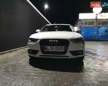 Белый Ауди А4, объемом двигателя 2 л и пробегом 242 тыс. км за 13500 $, фото 5 на Automoto.ua