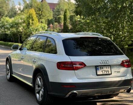 Белый Ауди А4, объемом двигателя 2 л и пробегом 150 тыс. км за 14500 $, фото 2 на Automoto.ua