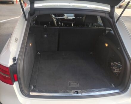 Белый Ауди А4, объемом двигателя 2 л и пробегом 189 тыс. км за 17800 $, фото 4 на Automoto.ua