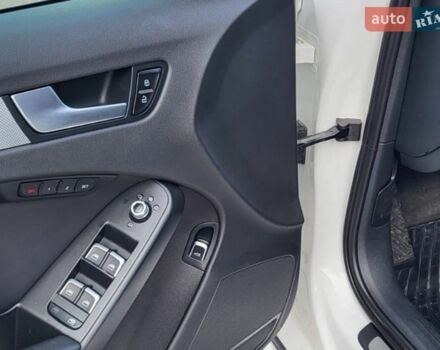 Белый Ауди А4, объемом двигателя 1.98 л и пробегом 160 тыс. км за 13800 $, фото 11 на Automoto.ua